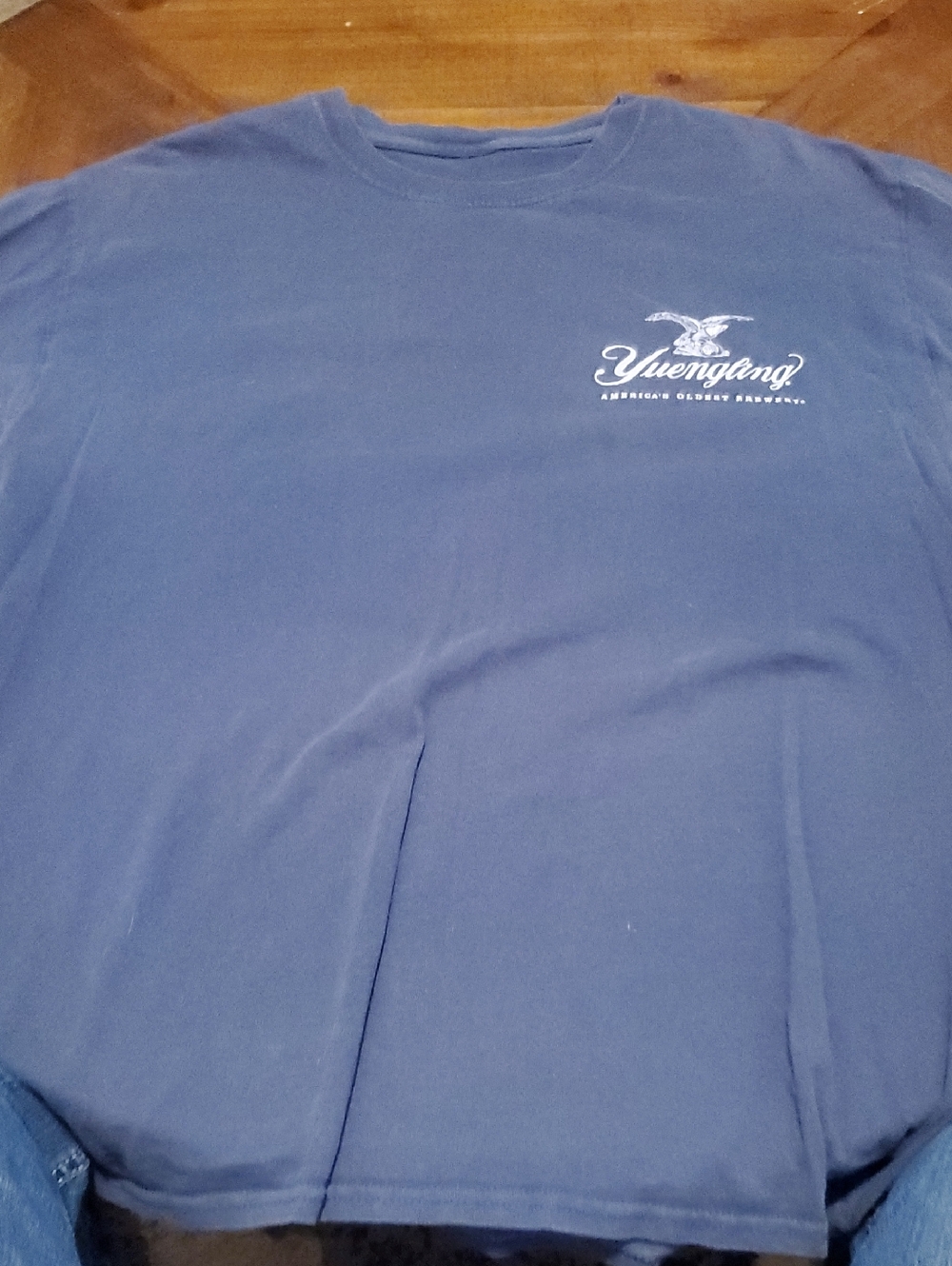 Yuengling Men's Short-Sleeve Navy Logo T-Shirt